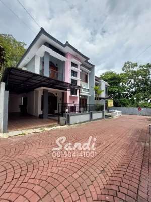 Rumah dlm Perumahan Anggajaya dekat Perumahan Casa Grande lokasi di Depok, tersedia melalui melalui situs Olx