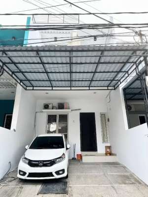 RUMAH DURI KEPA 5,5x14 JAKARTA BARAT. SIAP HUNI lokasi di Kebon Jeruk, tersedia melalui melalui situs Olx