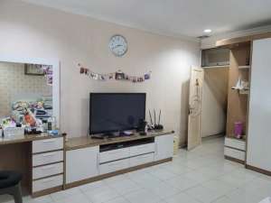 Rumah Janur Asri Siap Huni, BagusRapi fg lokasi di Kelapa Gading, tersedia melalui melalui situs Olx