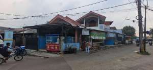 Rumah Jatisari dan 2 toko dan 3 lapak lokasi di Jatiasih, tersedia melalui melalui situs Olx