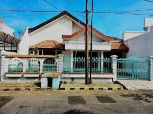 Rumah Jual Bagus Dharmahusada Indah Tengah Surabaya Timur lokasi di Mulyorejo, tersedia melalui melalui situs Olx