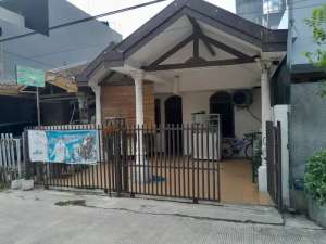 rumah kelapa lilin belakang mall kelapa gading hadap selatan lokasi di Kelapa Gading, tersedia melalui melalui situs Olx