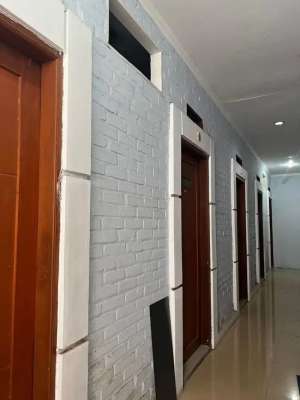 Rumah Kost Murah di Cibogo Dekat Kampus lokasi di Sukasari, tersedia melalui melalui situs Olx