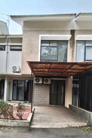 Rumah lingkungan Asri cluster Jade Park Serpong 2 dijual Bogor lokasi di Bogor Selatan - Kota, tersedia melalui melalui situs Olx