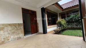 Rumah Lokasi Strategis Luas Di Bangka Raya Jakarta Selatan lokasi di Mampang Prapatan, tersedia melalui melalui situs Olx