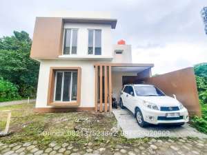 Rumah Mewah Jl Kaliurang Km 6 Dekat Condongcatur, UGM, UNY lokasi di Tegalrejo, tersedia melalui melalui situs Olx