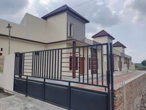 rumah mewah minimalis daerah ngebeyan sukoharjo lokasi di Lahat, tersedia melalui melalui situs Olx