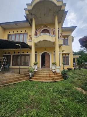 Rumah Mewah Siap Huni di Eramas 2000 Jakarta Timur lokasi di Cakung, tersedia melalui melalui situs Olx