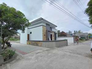 RUMAH MODERN AKSES MUDAH DI SELATAN JL SOLO, HARGA 500JTan lokasi di Bantul, tersedia melalui melalui situs Olx