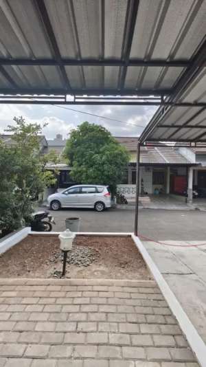 Rumah Mungil di dalam Kompleks lokasi di Pondok Gede, tersedia melalui melalui situs Olx