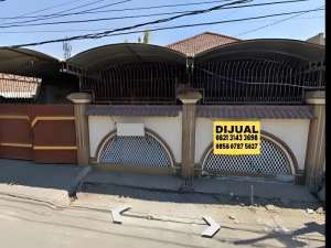 Rumah Murah di Bawah Harga Pasaran dekat UK Petra di Kutisari lokasi di Tenggilis Mejoyo, tersedia melalui melalui situs Olx