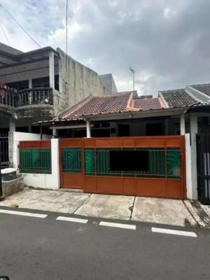 Rumah murah kokoh siap huni di pondok kelapa,duren sawit lokasi di Duren Sawit, tersedia melalui melalui situs Olx