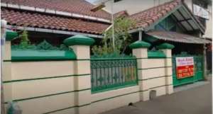 Rumah Murah LT 280 di belakang Polsek Cinere BU lokasi di Cinere, tersedia melalui melalui situs Olx