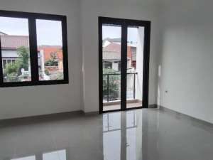 Rumah murah minimalis ada carpot dan SHM daerah Bungur Jakarta pusat lokasi di Kemayoran, tersedia melalui melalui situs Olx