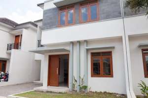 Rumah Premium Siap Huni, Tersisa 4 Unit Di Dekat Mirota Godean Jogja lokasi di Godean, tersedia melalui melalui situs Olx