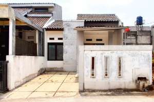 Rumah Seken SHM 8 Menit ke RS Permata Depok Bisa Nego Siap KPR J-13225 lokasi di Sawangan, tersedia melalui melalui situs Olx