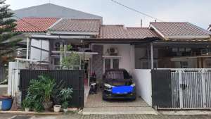 Rumah Seken Strategis 30 Mnt ke Cibubur Plaza 3 KT Harga Nego J-24705 lokasi di Cibubur, tersedia melalui melalui situs Olx