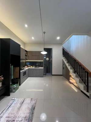 Rumah Semi Furnished Baru Modern Cantik di Taman Kopo Indah Bandung lokasi di Bojongloa Kaler, tersedia melalui melalui situs Olx