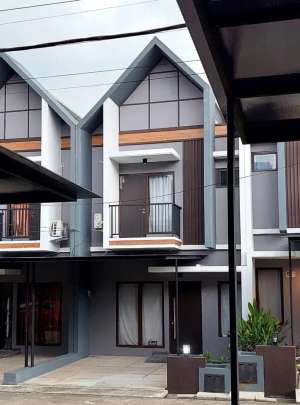 Rumah SHM 2 Lantai Dekat Metropolitan Mall Cibubur Dibantu KPR J-30498 lokasi di Cileungsi, tersedia melalui melalui situs Olx