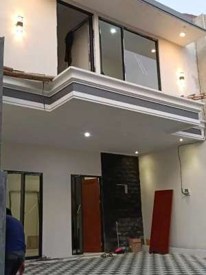 Rumah siap huni bisa kpr dp 150 jutaan 4 kt 2km jakarta lokasi di Kalisari, tersedia melalui melalui situs Olx