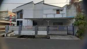 Rumah Siap Huni Hoek Strategis daerah Tomang lokasi di Tomang, tersedia melalui melalui situs Olx