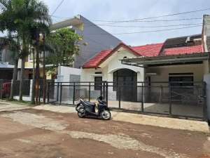 Rumah siap huni komplek taman Rahayu dkat tki cigondewah Kopo Bandung lokasi di Margaasih, tersedia melalui melalui situs Olx