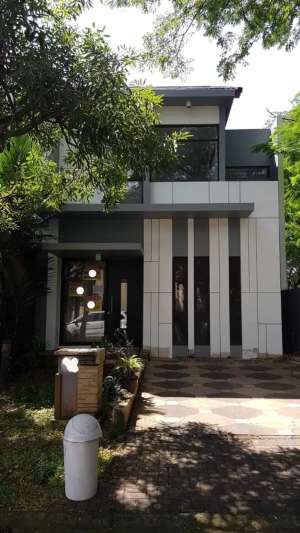 Rumah Siap Huni, Strategis, Cluster Foglio The Foresta, Bsd City lokasi di Bumi Serpong Damai, tersedia melalui melalui situs Olx