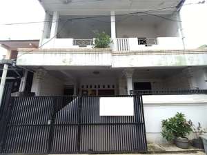 Rumah Strategis 2 Lantai 20 Menit ke Stasiun Bekasi Harga Nego J-23228 lokasi di Bekasi Utara, tersedia melalui melalui situs Olx