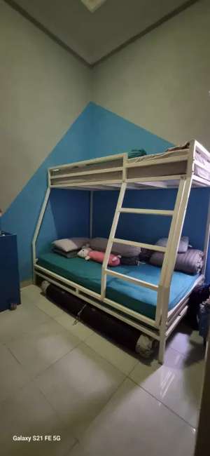 RUMAH STRATEGIS CIKARANG INTENASIONAL CITY lokasi di Tanah Sereal, tersedia melalui melalui situs Olx