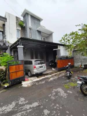 Rumah strategis Tukad Pancoran Panjer Renon Denpasar Bali lokasi di Denpasar Selatan, tersedia melalui melalui situs Olx