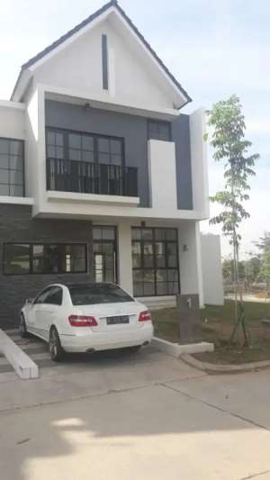 Rumah tingkat kavling hook cluster cosmo Lippo Cikarang lokasi di Cikarang Selatan, tersedia melalui melalui situs Olx