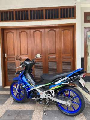 Jual bekas SATRIA HIU 2004,lokasi di Jatiasih