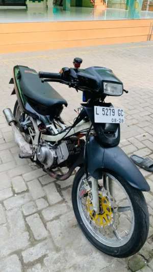 Jual bekas satria lumba 6 speed,lokasi di Sooko