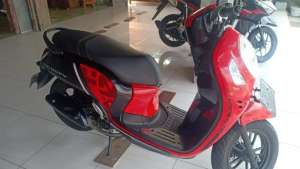 Jual bekas Scoopy hitam merah 2021 gbm,lokasi di Wonosari