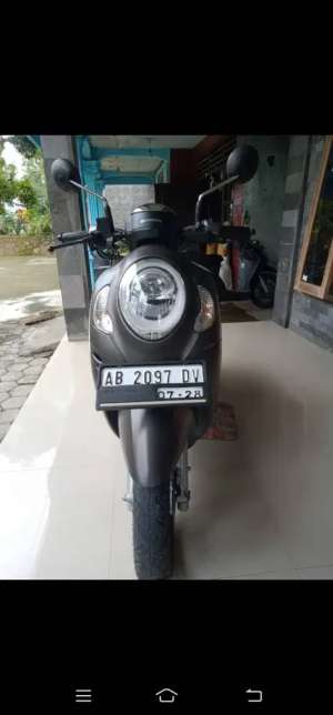 Jual bekas Scoopy stylish 2023 smart key,lokasi di Ngawen