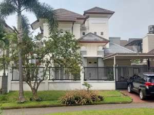 Sewa rumah Danau Bogor Raya Lakeside lokasi di Bogor Timur - Kota, tersedia melalui melalui situs Olx