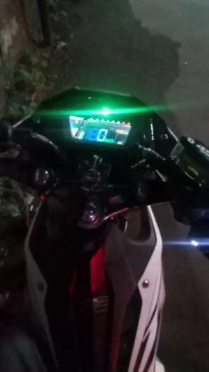 Jual bekas Sonic 150 R lengkap,lokasi di Bekasi Timur