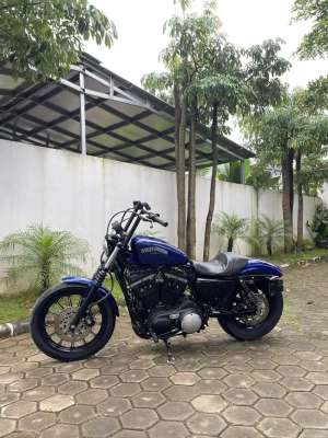 Jual bekas Sportster iron 883,lokasi di Sumur Bandung