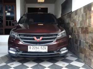 Jual bekas SUNROOF jok ELEKTRIK triptonic RECORD sErViCe wuling CORTEZ panoramic,lokasi di 