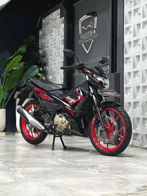 Jual bekas Super KerenSuzuki Satria FU th 2017 - Radhe Mustika,lokasi di Klojen