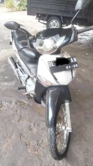 Jual bekas Supra X 125 D tahun 2006,lokasi di Lueng Bata
