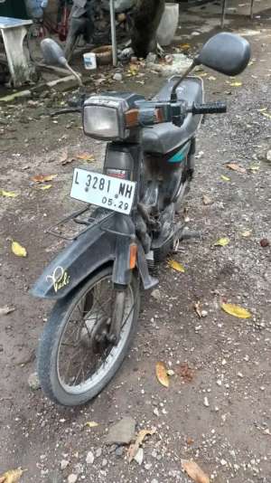 Suzuki bravo Rc 100 lokasi di Buduran, tersedia melalui melalui situs Olx