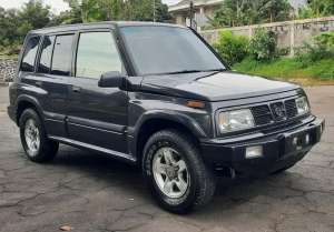Jual bekas Suzuki Escudo Nomade 2001,lokasi di 
