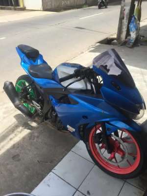 Jual bekas Suzuki GSX 150r 2018.pjak hidup panjang.B 2028,lokasi di Bekasi Selatan