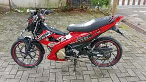Jual bekas Suzuki satria Fu th 2015 surat lengkap,lokasi di Ciputat