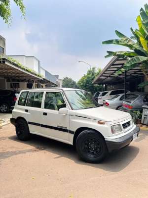 Jual bekas SUZUKI SIDEKICK 1995,lokasi di 