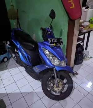 Jual bekas SUZUKI SKYDRIVE 2009 125cc orian,lokasi di Sukajadi