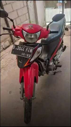 Jual bekas Suzuki Smash 2007 Segar, Butuh Jual Cepat,lokasi di Bekasi Barat