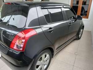 Jual bekas Suzuki Swift 2008 Bensin,lokasi di 