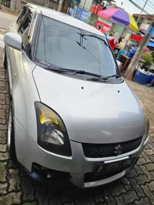 Jual bekas Suzuki Swift GT2,lokasi di 
